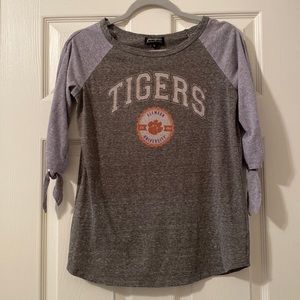 Clemson Tigers 3/4 sleeve Small grey t-shirt with open slit sleeves